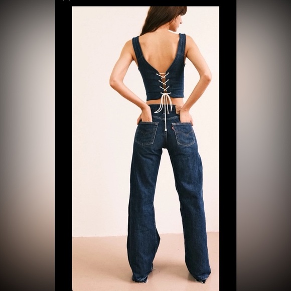 VOUT ATELIER
WIDE LEG FIT DENIM JEANS - DEEP INDIGO
Size 30 - Picture 5 of 12